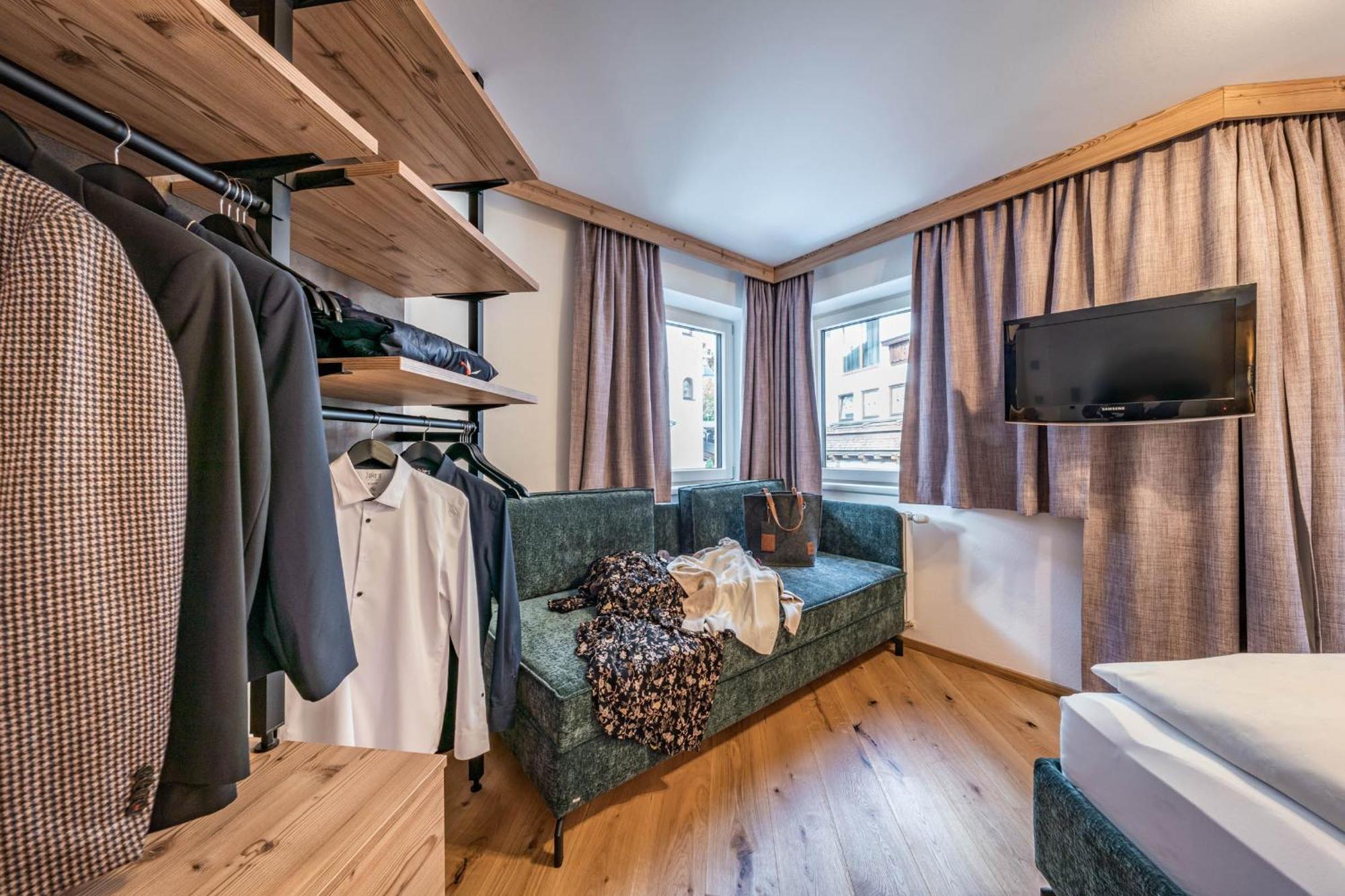 Schoenblick Appartements Tux Exterior photo
