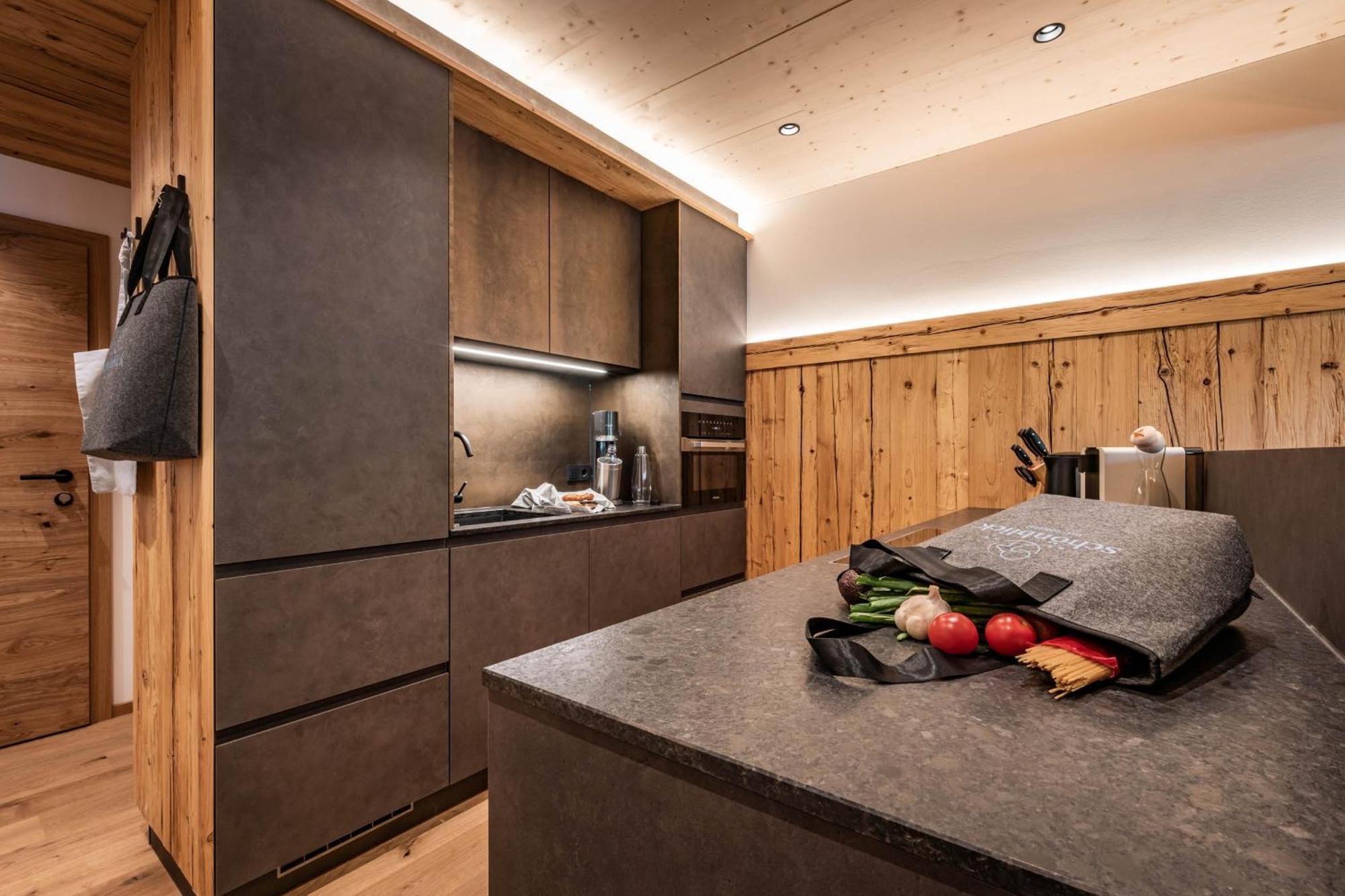Schoenblick Appartements Tux Exterior photo